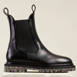 Dear Frances Sz 35 black leather Tony boots Italian